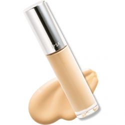 肌ノイズを光で包んでカバーする新発想
リテクスチャリング ファウンデイ ション SPF25・PA++ 25ml 全6色 各¥4,500 /イプサ