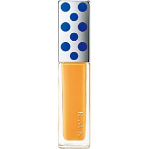 ほどよい透け感で軽やかな指先に。<br>RMK ネイルポリッシュ EX-17¥1,500/RMK Division(数量
限定)