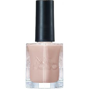 酸素透過性処方で爪に優しいつけ心地。<br>ネイルホリック 24_7 BE382¥800/コーセーコスメニエンス(7/16発売)